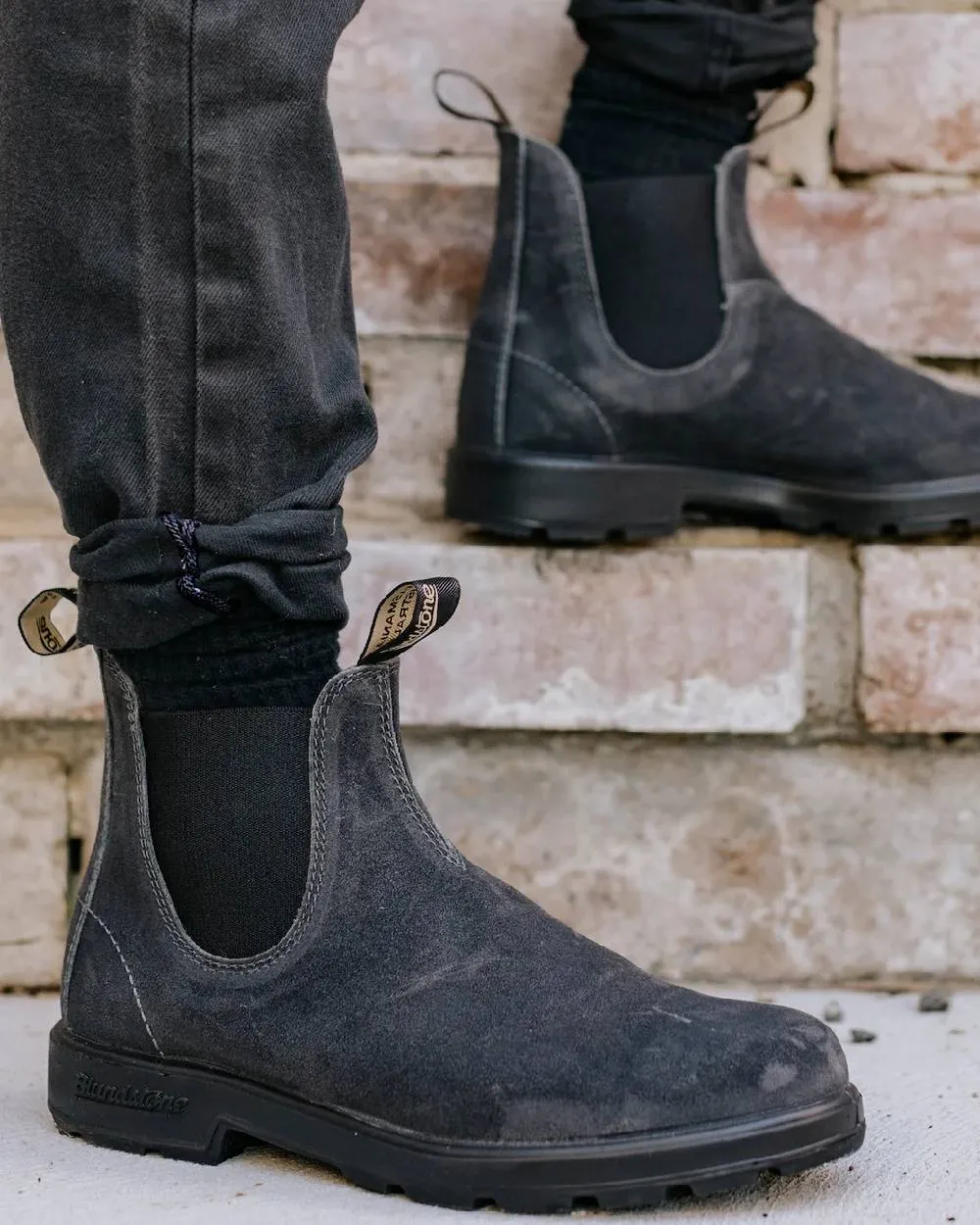 Blundstone 1910 Steel Grey Suede Leather Chelsea Boots