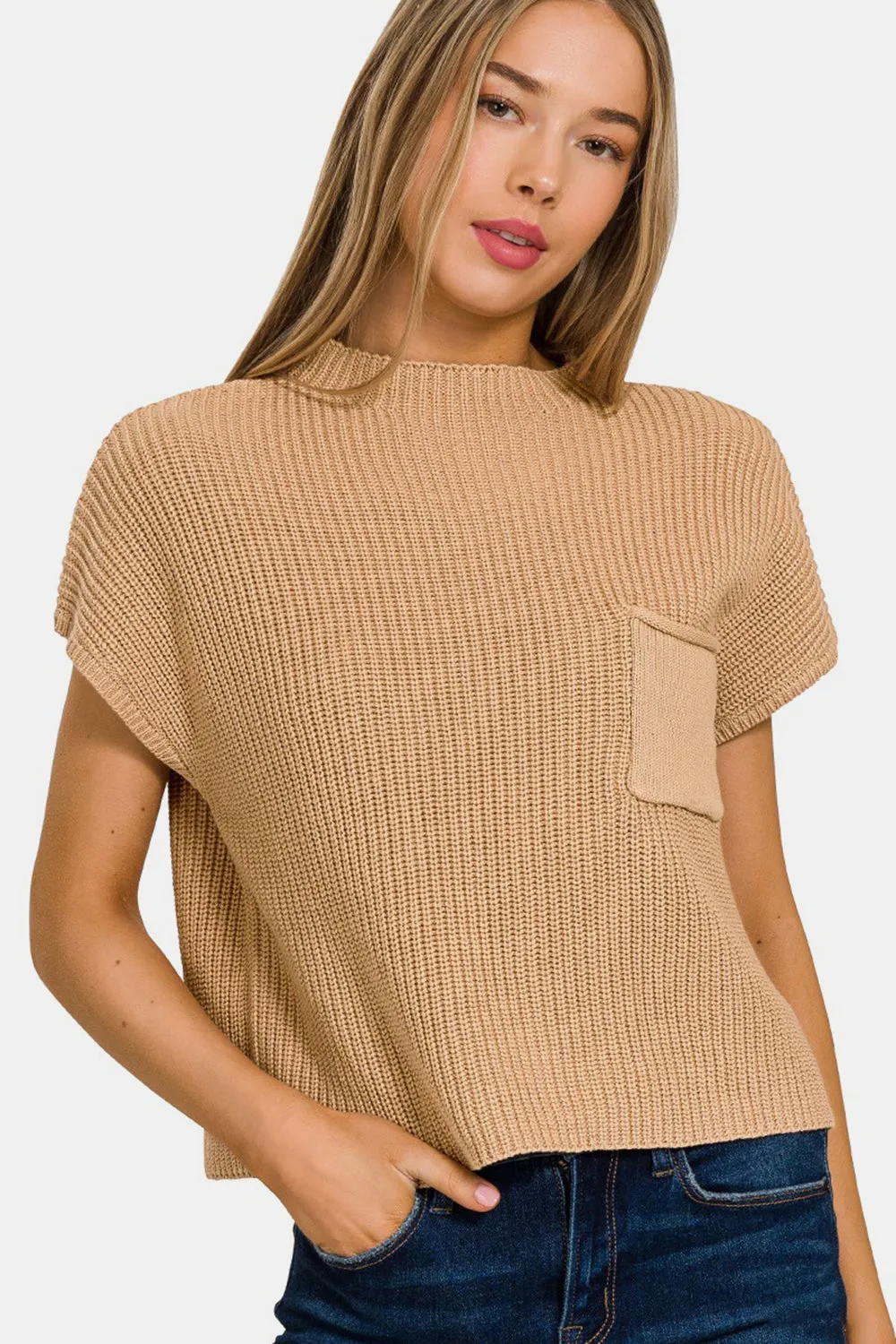 Chai Late Neck Cropped Sweater with Short Sleeve