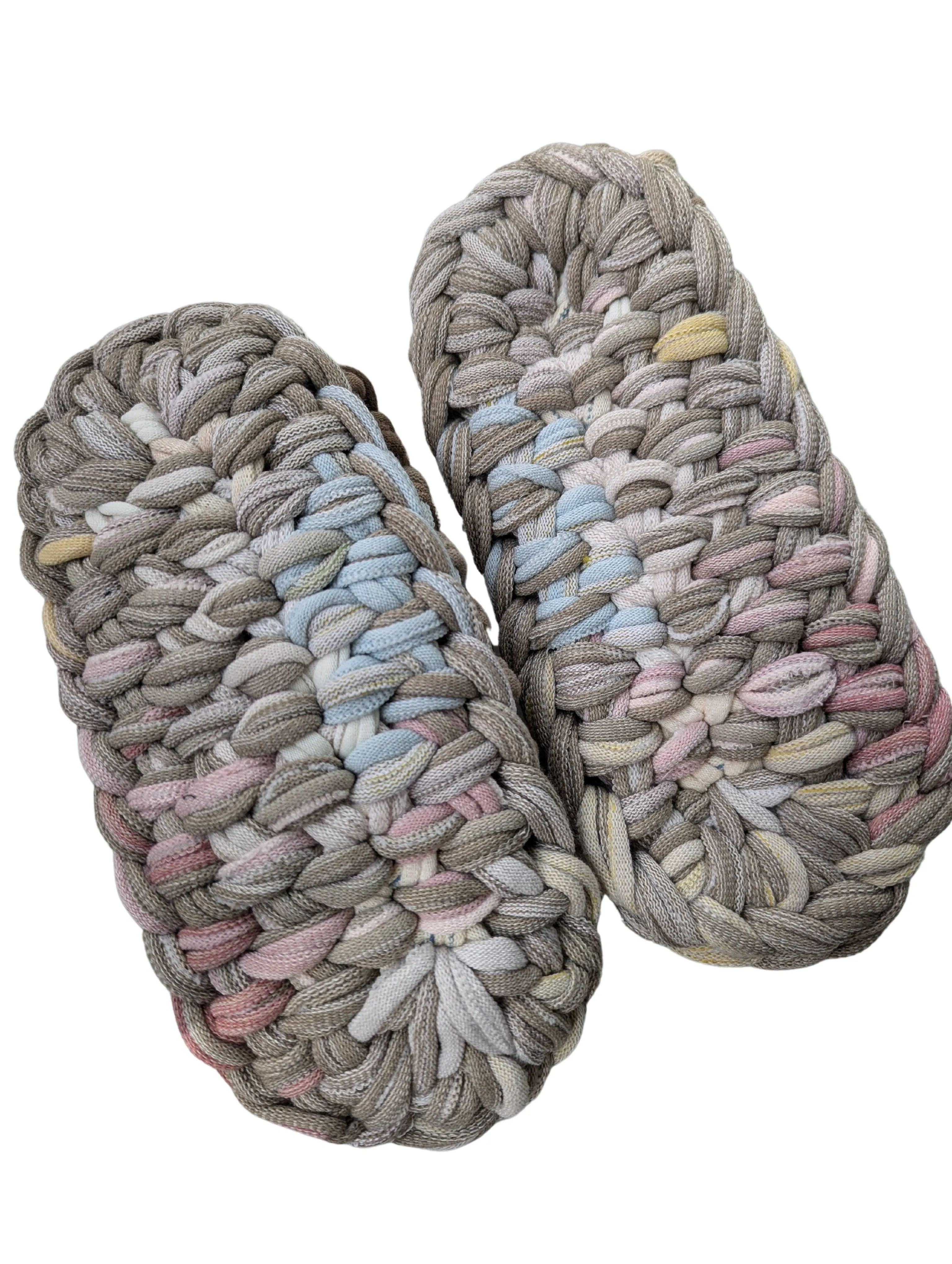 Medium | Knit up-cycle slippers 2024-M102 [Medium]