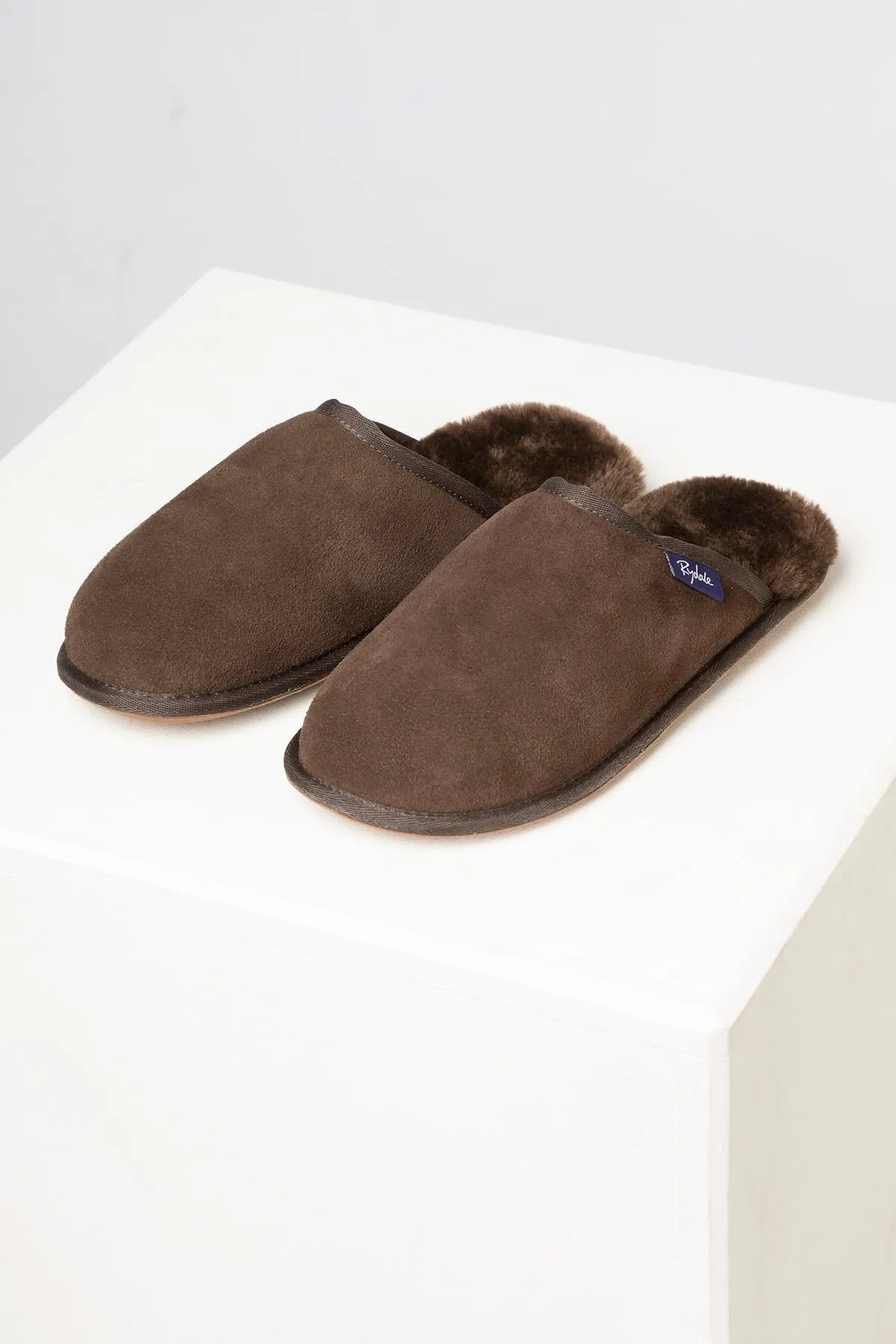 Men's Suede Slippers - Skipsea