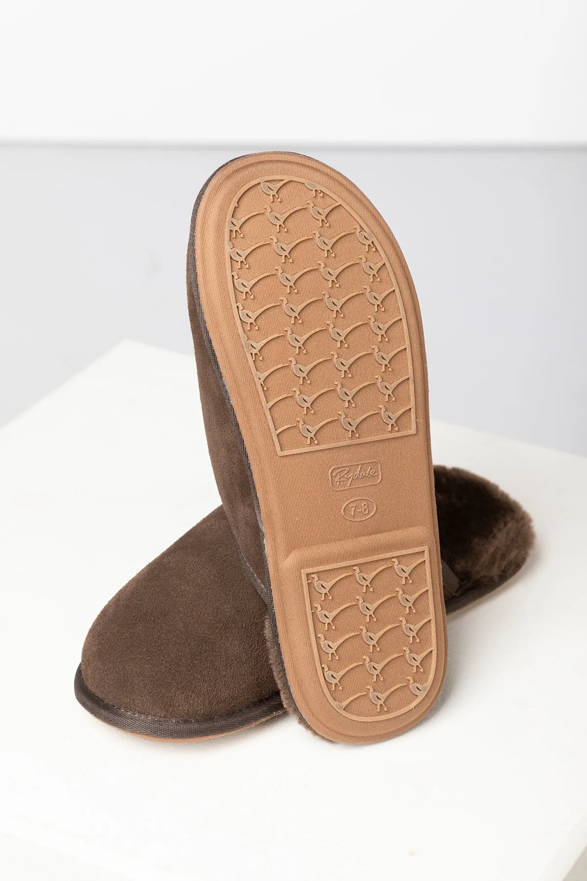 Men's Suede Slippers - Skipsea