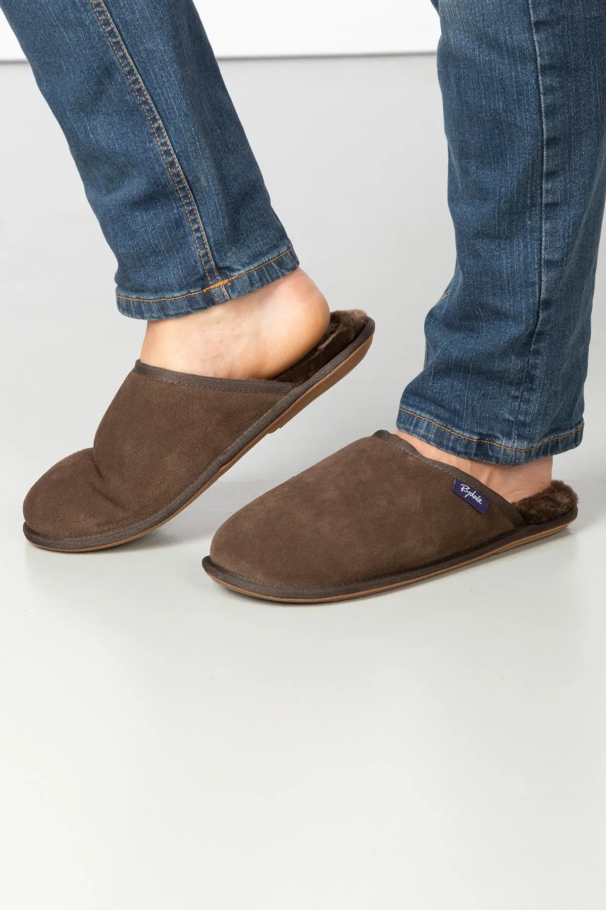 Men's Suede Slippers - Skipsea