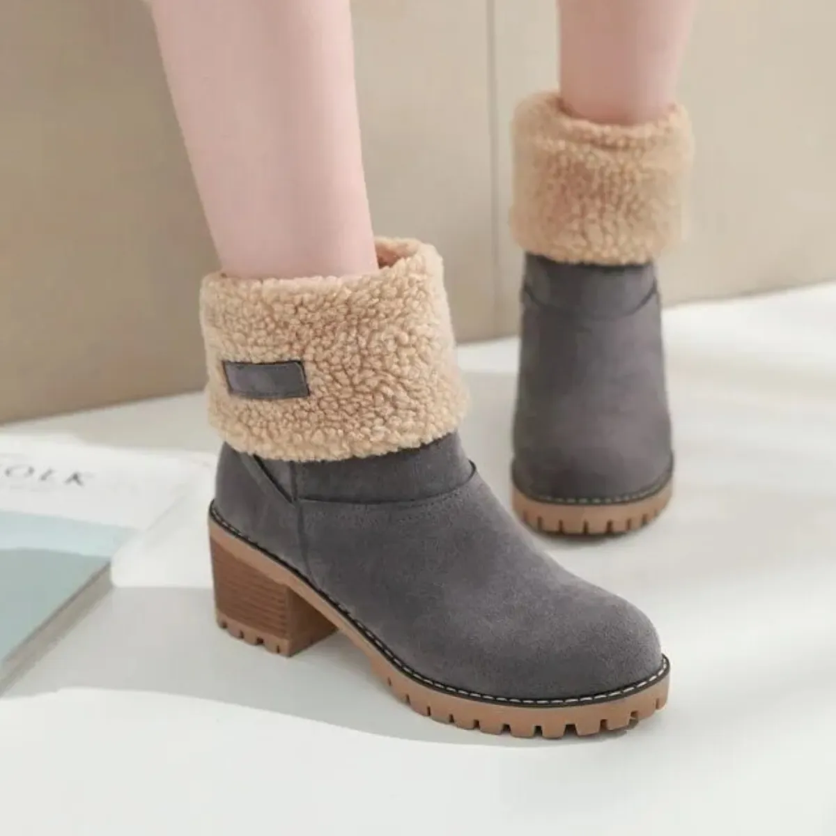 Warm Comfortable Suede Ankle Boots with Heel for Women | Ideal for Autumn