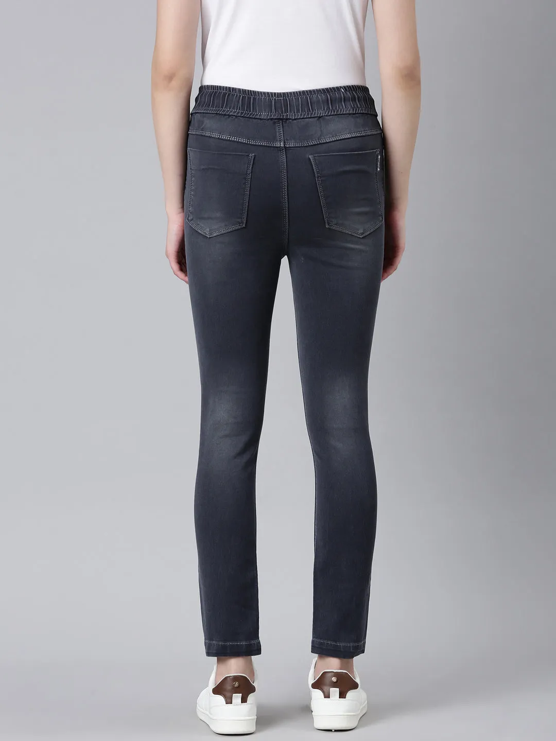 Women Grey Solid Jogger Denim Jeans